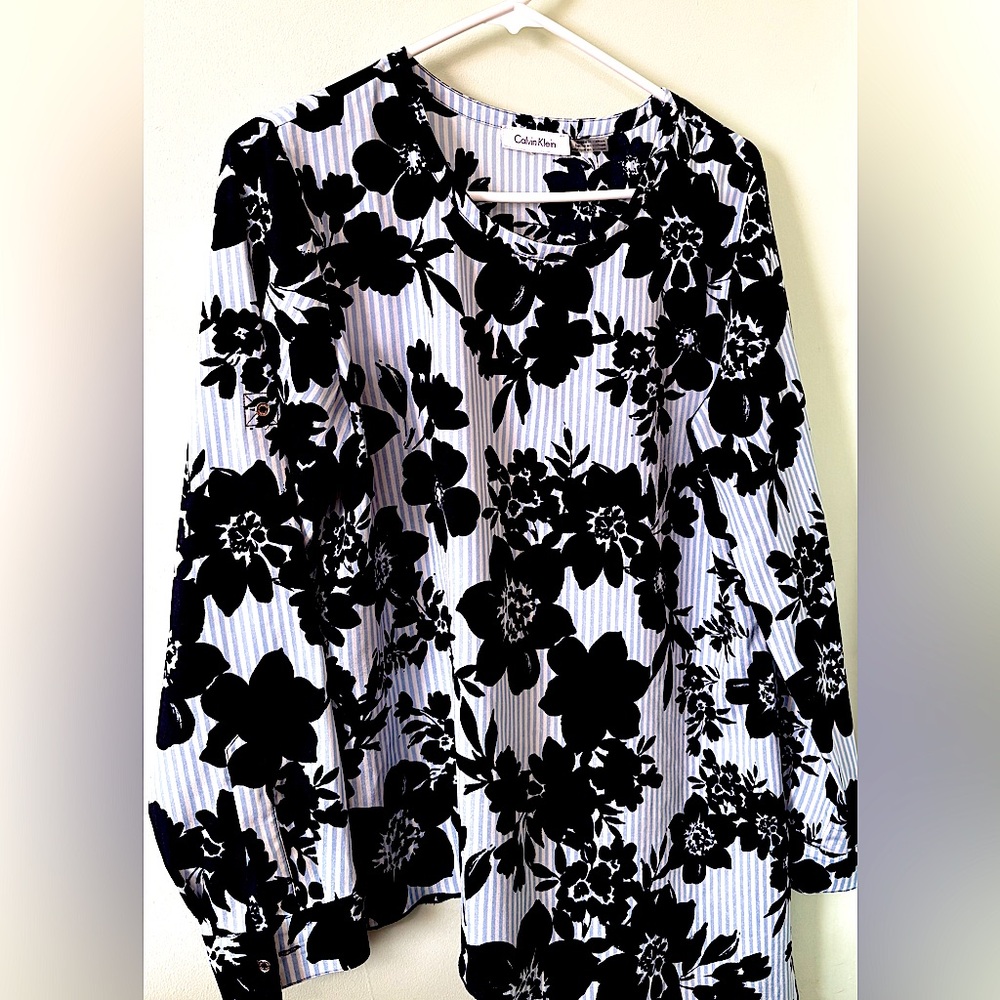Calvin Klein • Floral and Striped Asymmetrical Blouse - Picture 2 of 8